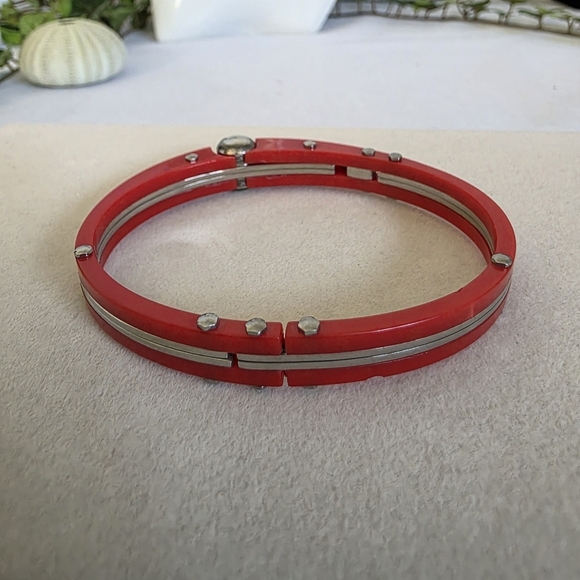 Unique Red Acrylic and Silver Stainless Steel Handcuff Style Bracelet - Picture 6 of 12